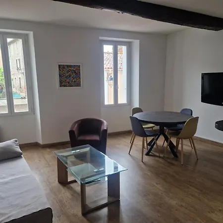 T3 Lumineux Et Climatise Appartement